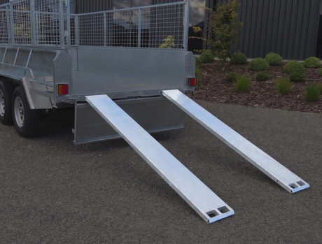 2400mm ramp set for Safari hydraulic tipping trailers heavy duty steel loading ramps